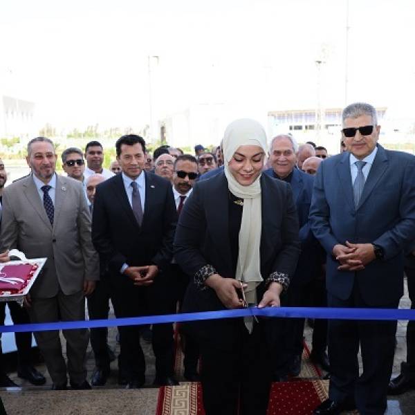 افتتاح الصالة الدولية لرفع الأثقال